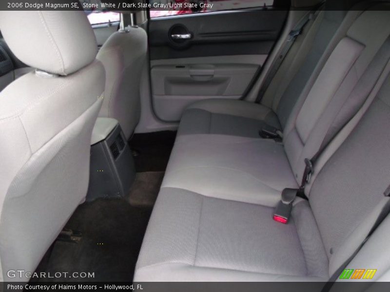 Stone White / Dark Slate Gray/Light Slate Gray 2006 Dodge Magnum SE