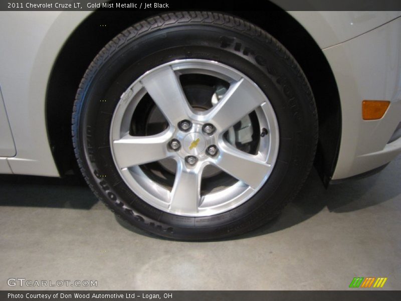 Gold Mist Metallic / Jet Black 2011 Chevrolet Cruze LT