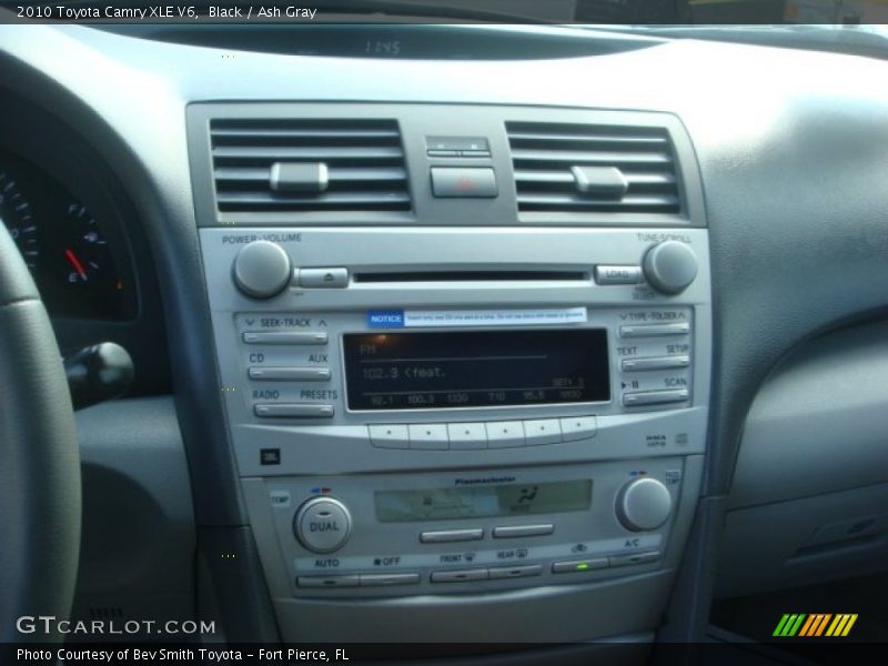 Black / Ash Gray 2010 Toyota Camry XLE V6