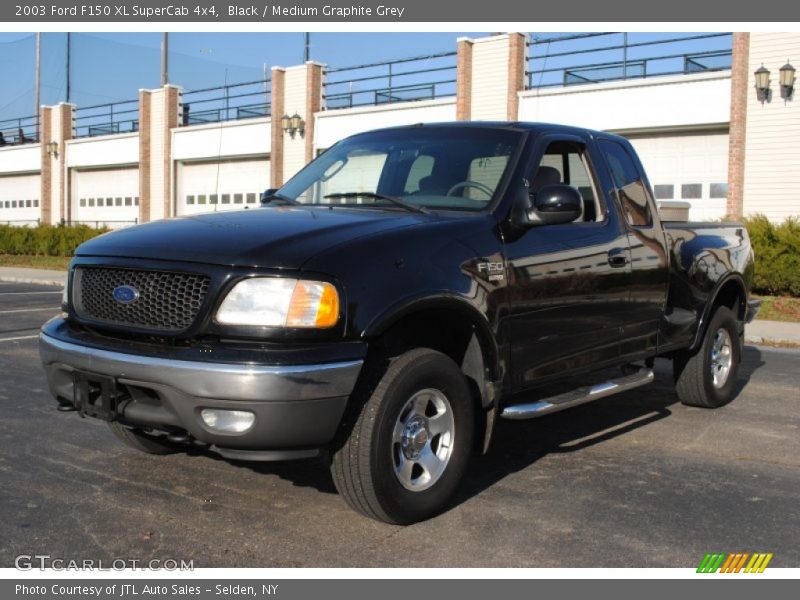 Black / Medium Graphite Grey 2003 Ford F150 XL SuperCab 4x4