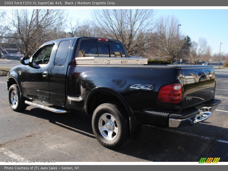 Black / Medium Graphite Grey 2003 Ford F150 XL SuperCab 4x4