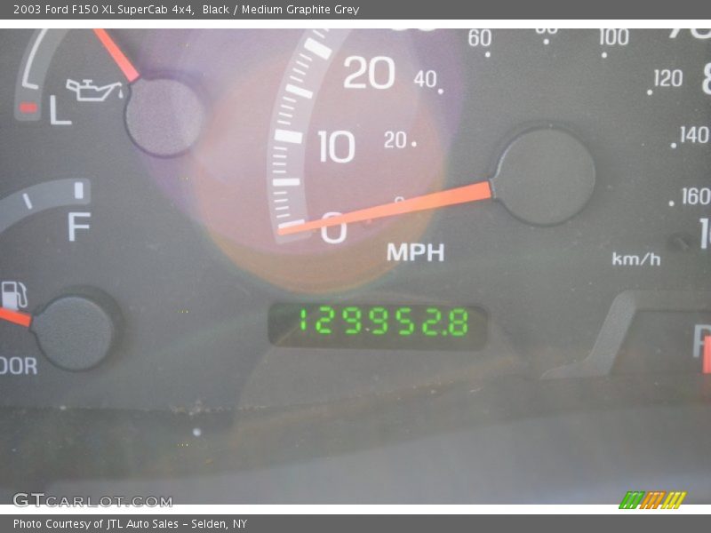 Black / Medium Graphite Grey 2003 Ford F150 XL SuperCab 4x4