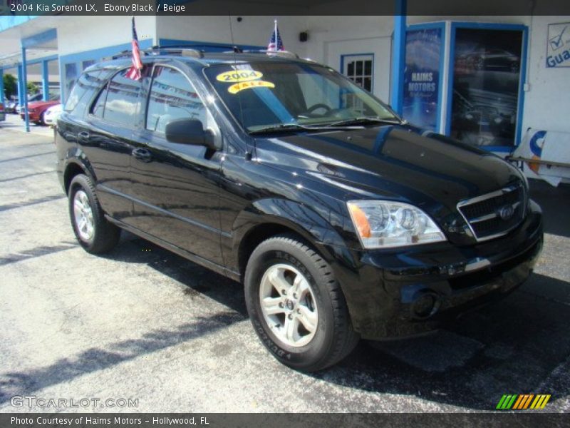 Ebony Black / Beige 2004 Kia Sorento LX