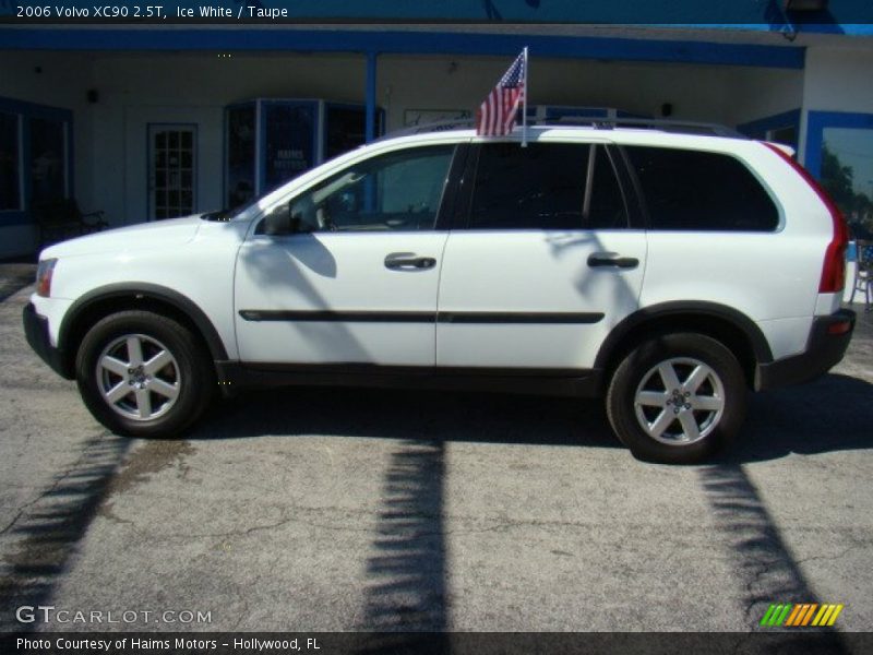 Ice White / Taupe 2006 Volvo XC90 2.5T