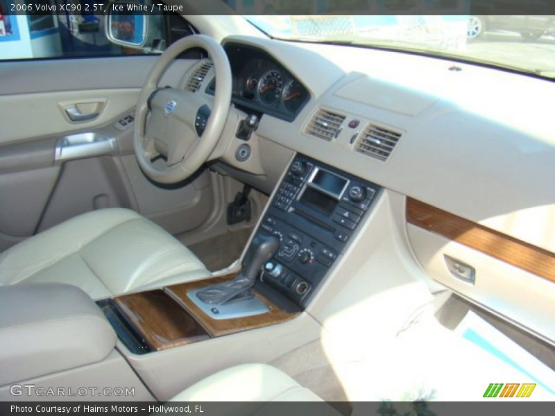 Ice White / Taupe 2006 Volvo XC90 2.5T