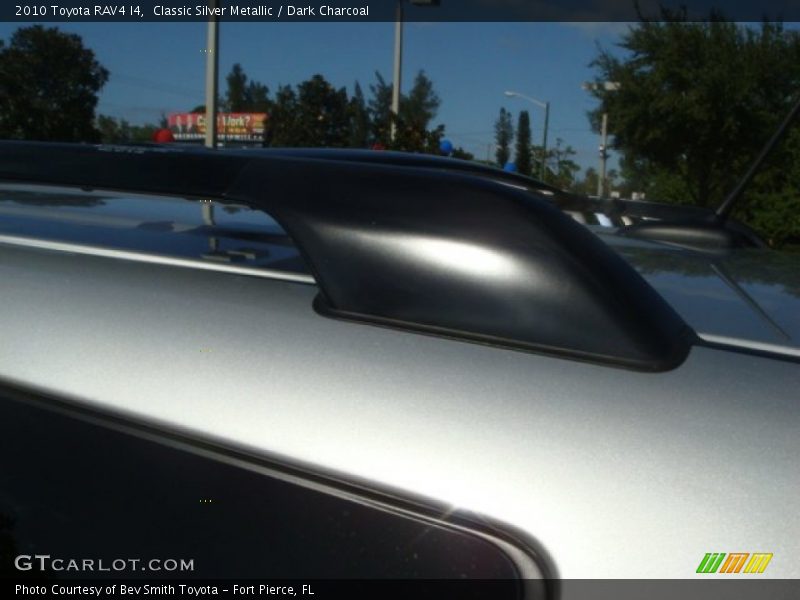 Classic Silver Metallic / Dark Charcoal 2010 Toyota RAV4 I4
