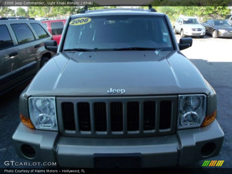 Light Khaki Metallic / Khaki 2006 Jeep Commander