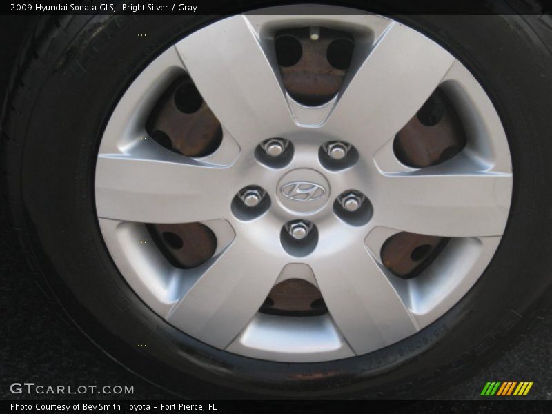 Bright Silver / Gray 2009 Hyundai Sonata GLS