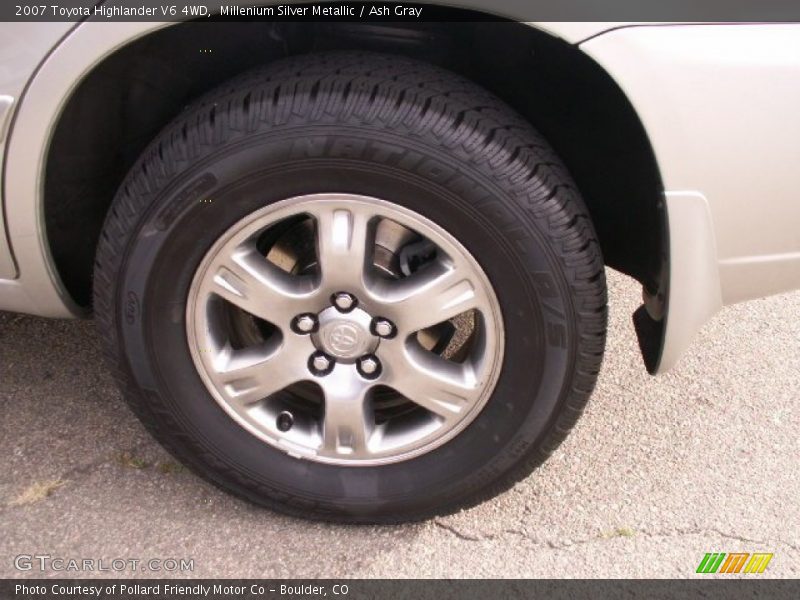 Millenium Silver Metallic / Ash Gray 2007 Toyota Highlander V6 4WD