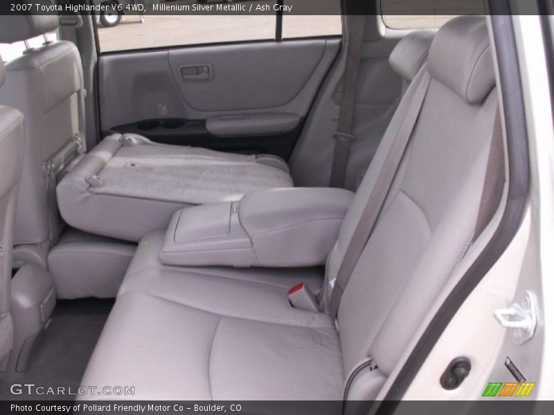Millenium Silver Metallic / Ash Gray 2007 Toyota Highlander V6 4WD