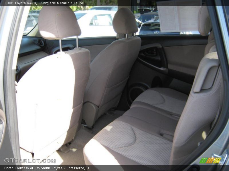 Everglade Metallic / Taupe 2006 Toyota RAV4