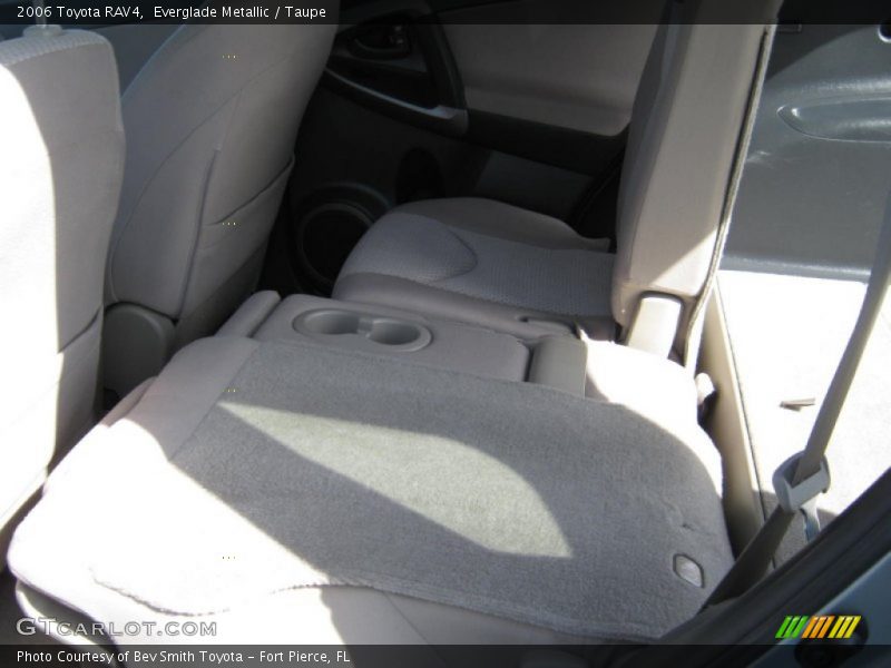 Everglade Metallic / Taupe 2006 Toyota RAV4