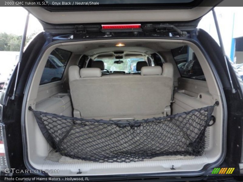 Onyx Black / Neutral/Shale 2003 GMC Yukon XL SLT