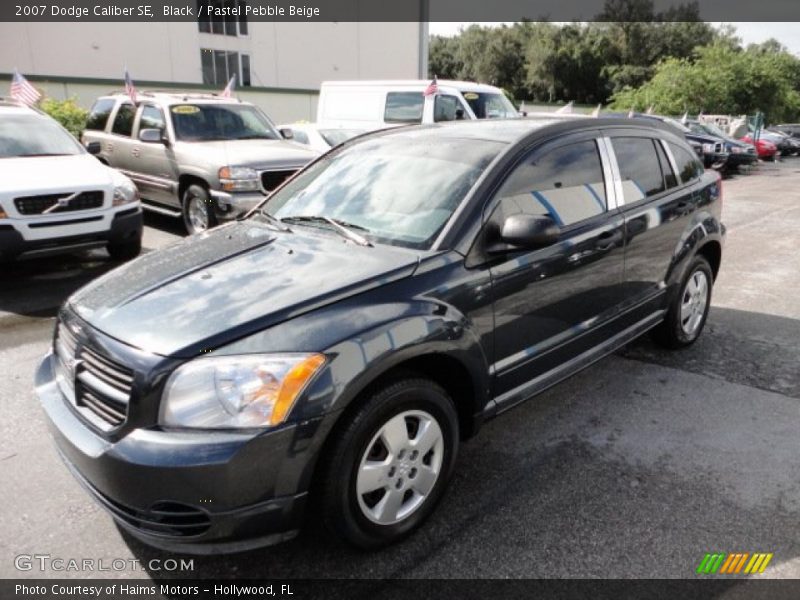 Black / Pastel Pebble Beige 2007 Dodge Caliber SE