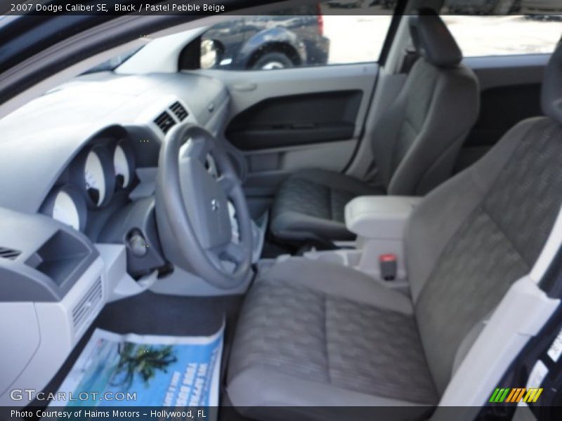 Black / Pastel Pebble Beige 2007 Dodge Caliber SE