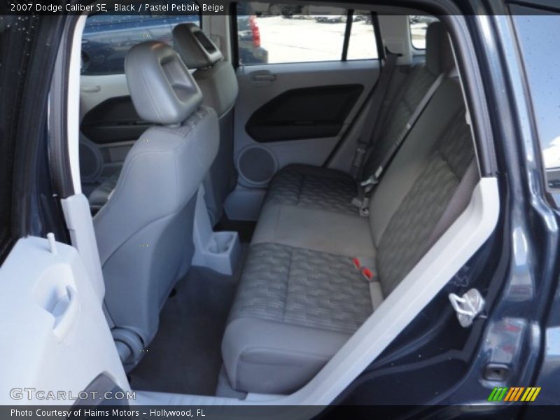 Black / Pastel Pebble Beige 2007 Dodge Caliber SE