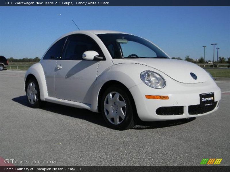 Candy White / Black 2010 Volkswagen New Beetle 2.5 Coupe