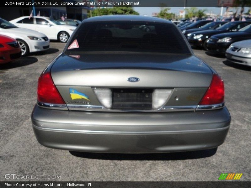 Spruce Green Metallic / Medium Parchment 2004 Ford Crown Victoria LX