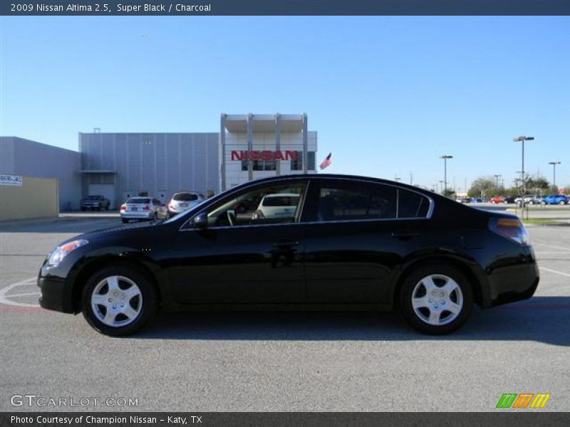 Super Black / Charcoal 2009 Nissan Altima 2.5