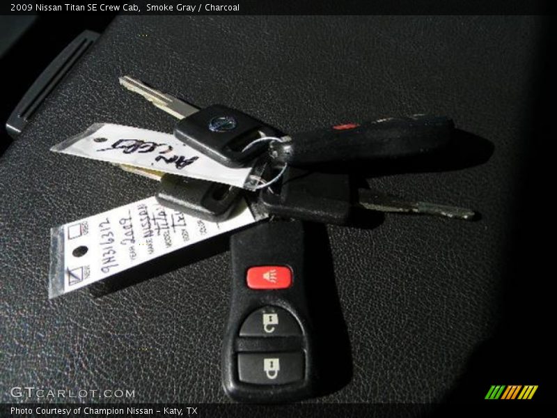 Smoke Gray / Charcoal 2009 Nissan Titan SE Crew Cab