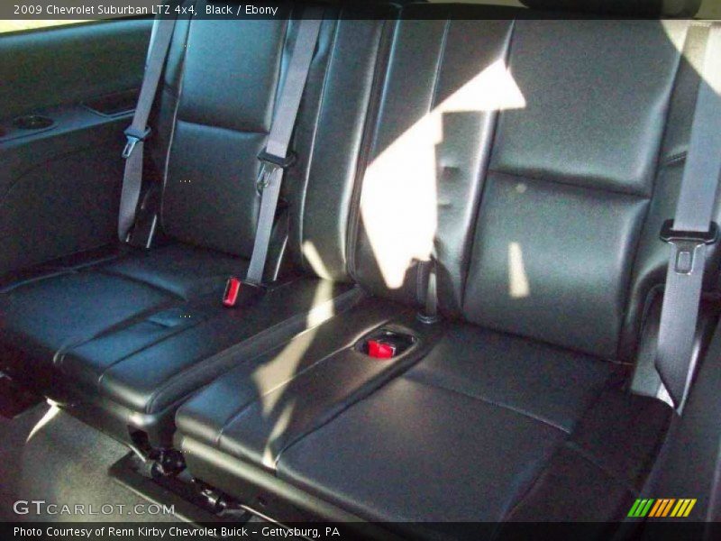 Black / Ebony 2009 Chevrolet Suburban LTZ 4x4