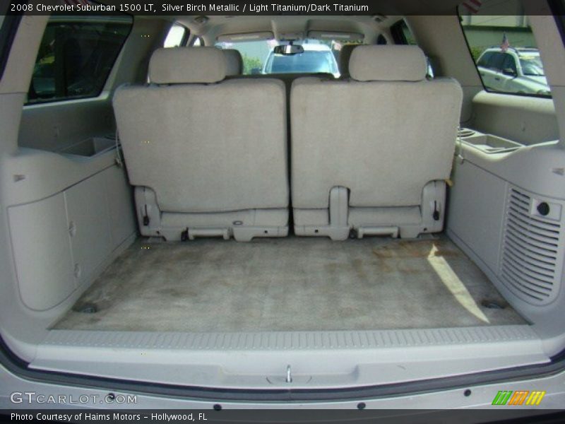 Silver Birch Metallic / Light Titanium/Dark Titanium 2008 Chevrolet Suburban 1500 LT