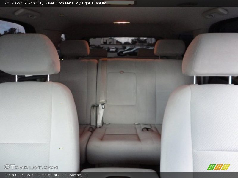 Silver Birch Metallic / Light Titanium 2007 GMC Yukon SLT