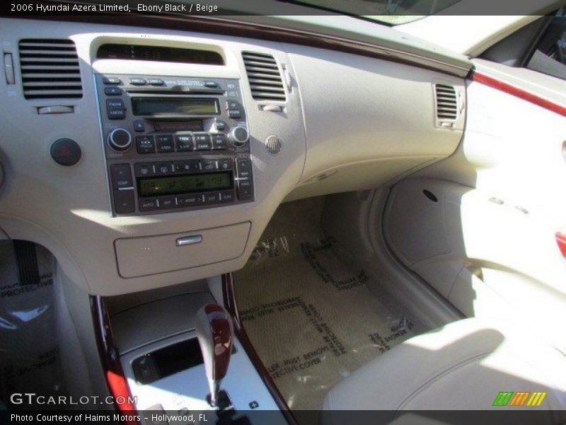Ebony Black / Beige 2006 Hyundai Azera Limited