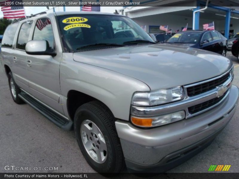 Silver Birch Metallic / Gray/Dark Charcoal 2006 Chevrolet Suburban LT 1500