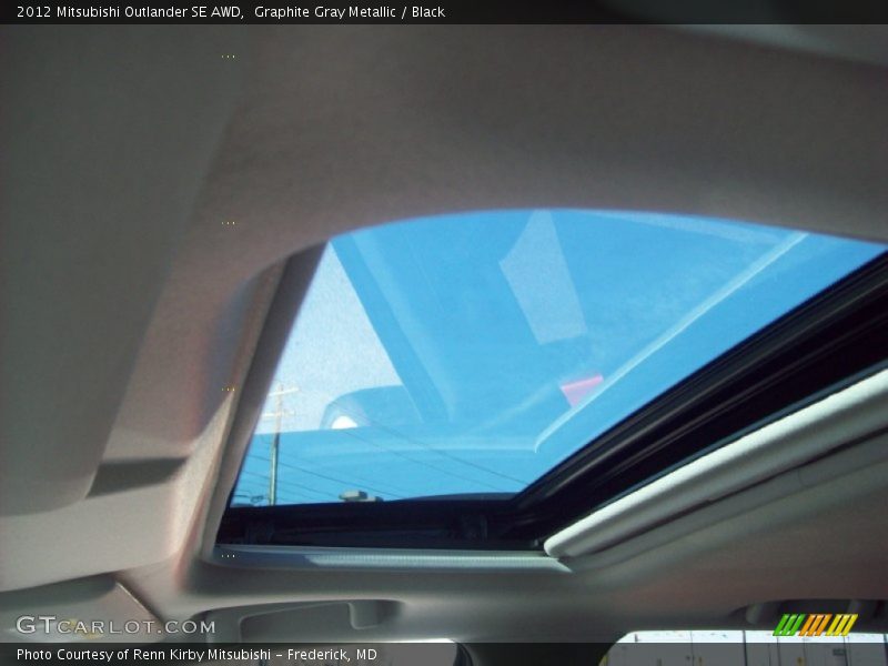 Graphite Gray Metallic / Black 2012 Mitsubishi Outlander SE AWD