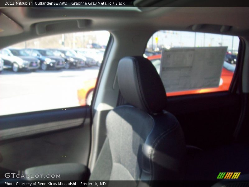 Graphite Gray Metallic / Black 2012 Mitsubishi Outlander SE AWD