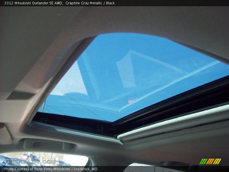 Graphite Gray Metallic / Black 2012 Mitsubishi Outlander SE AWD