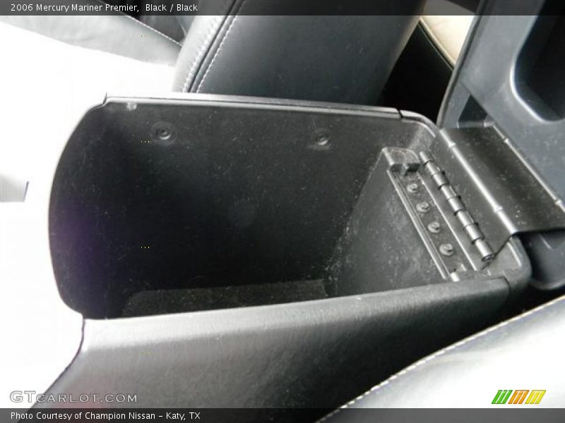 Black / Black 2006 Mercury Mariner Premier