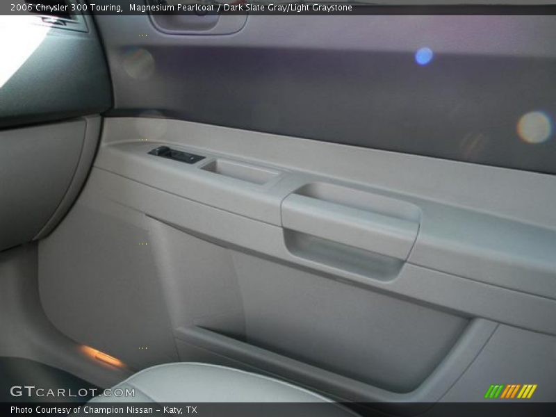 Magnesium Pearlcoat / Dark Slate Gray/Light Graystone 2006 Chrysler 300 Touring