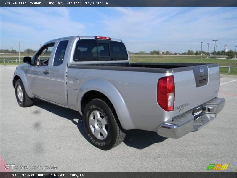 Radiant Silver / Graphite 2006 Nissan Frontier SE King Cab