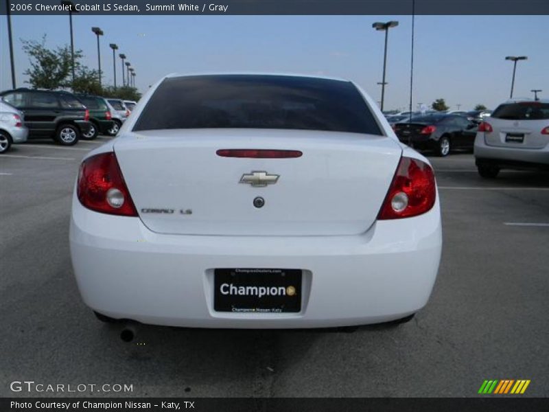 Summit White / Gray 2006 Chevrolet Cobalt LS Sedan