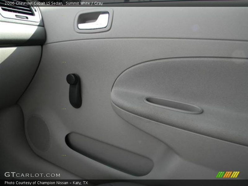 Summit White / Gray 2006 Chevrolet Cobalt LS Sedan