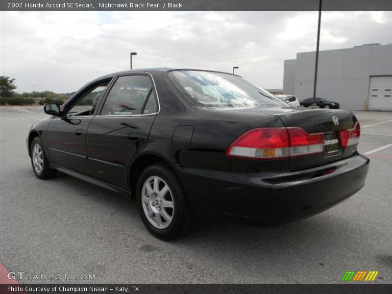 Nighthawk Black Pearl / Black 2002 Honda Accord SE Sedan