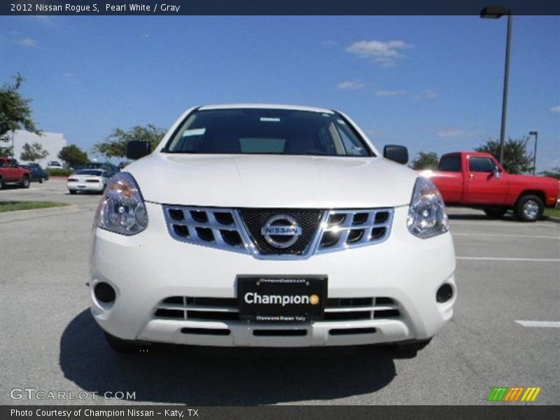 Pearl White / Gray 2012 Nissan Rogue S