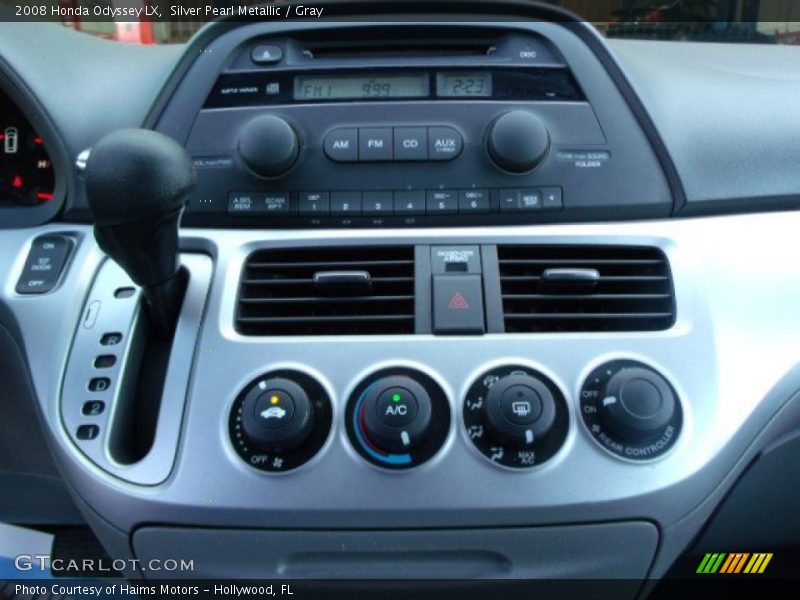 Silver Pearl Metallic / Gray 2008 Honda Odyssey LX