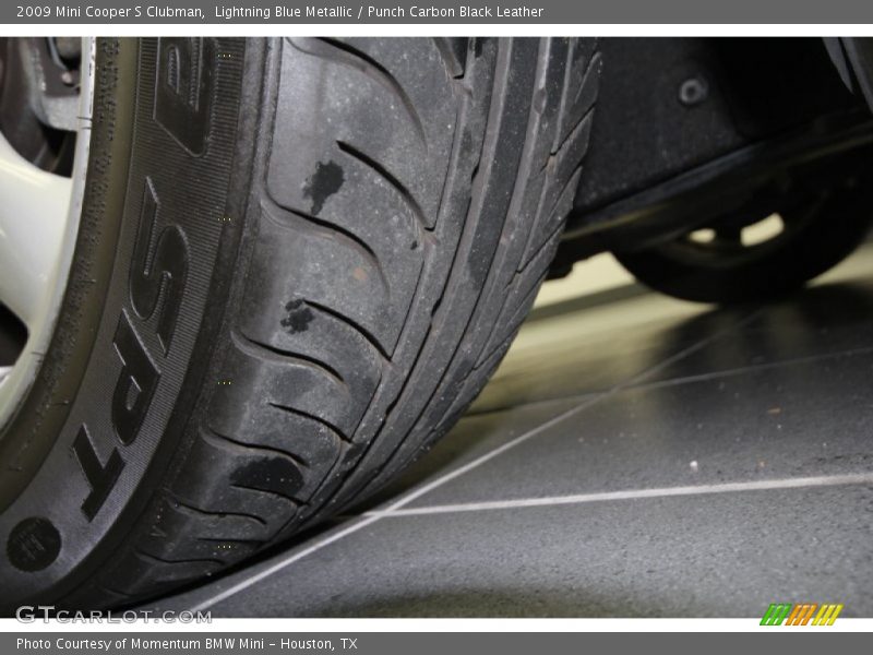 Lightning Blue Metallic / Punch Carbon Black Leather 2009 Mini Cooper S Clubman