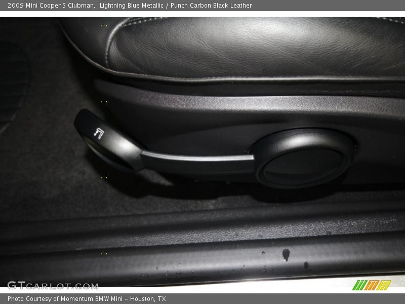 Lightning Blue Metallic / Punch Carbon Black Leather 2009 Mini Cooper S Clubman