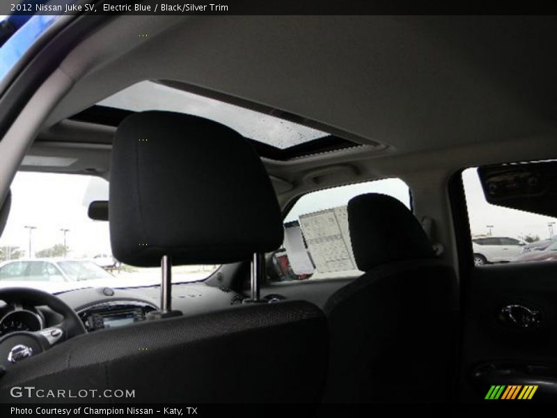 Electric Blue / Black/Silver Trim 2012 Nissan Juke SV