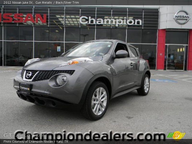 Gun Metallic / Black/Silver Trim 2012 Nissan Juke SV