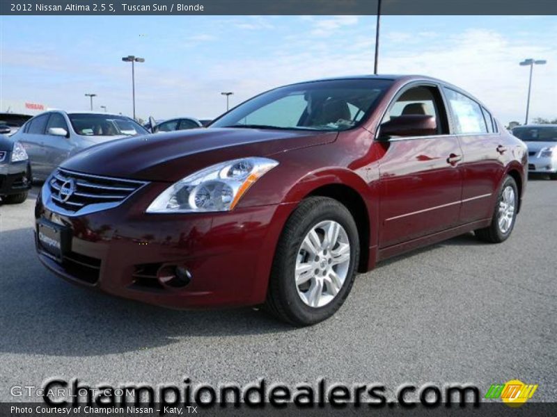 Tuscan Sun / Blonde 2012 Nissan Altima 2.5 S