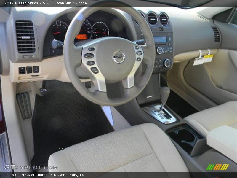 Tuscan Sun / Blonde 2012 Nissan Altima 2.5 S