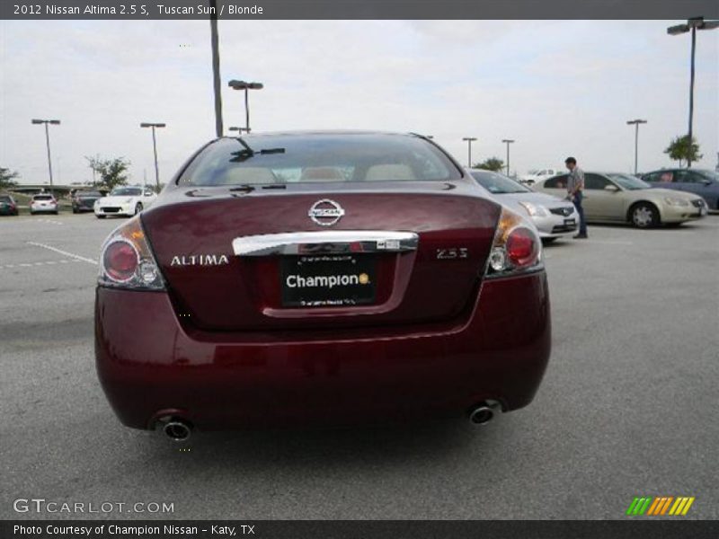 Tuscan Sun / Blonde 2012 Nissan Altima 2.5 S