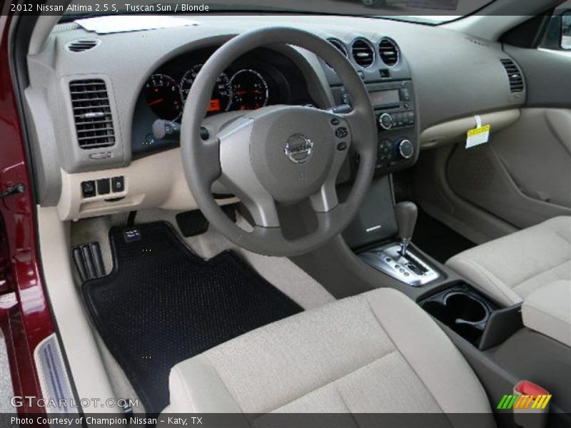 Tuscan Sun / Blonde 2012 Nissan Altima 2.5 S