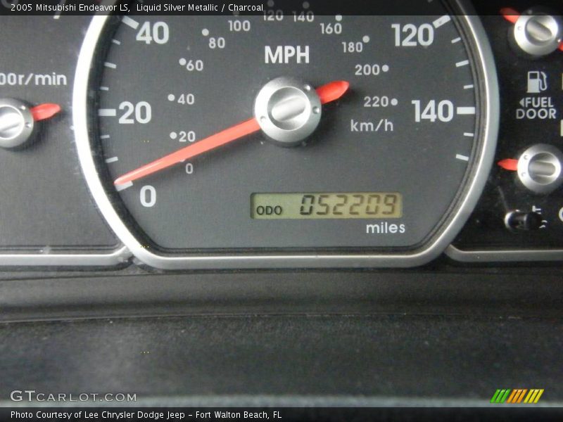 Liquid Silver Metallic / Charcoal 2005 Mitsubishi Endeavor LS