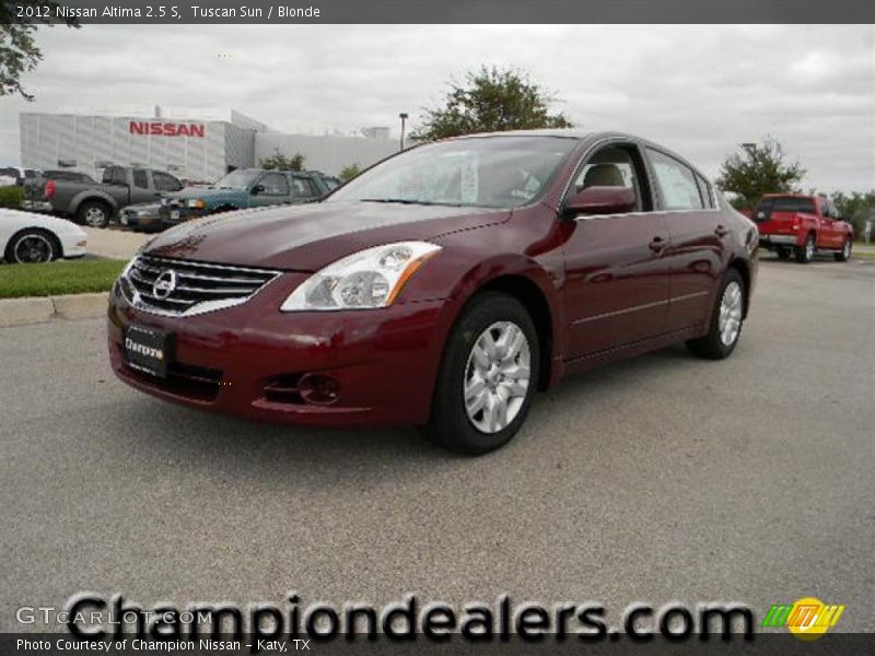 Tuscan Sun / Blonde 2012 Nissan Altima 2.5 S